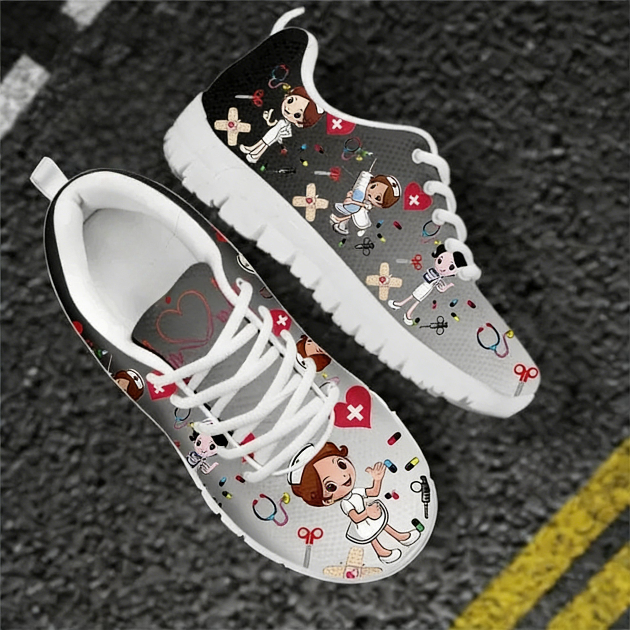 Colorful Cartoon Nurse Sneaker - đánh giá và giá Men Shoes Name