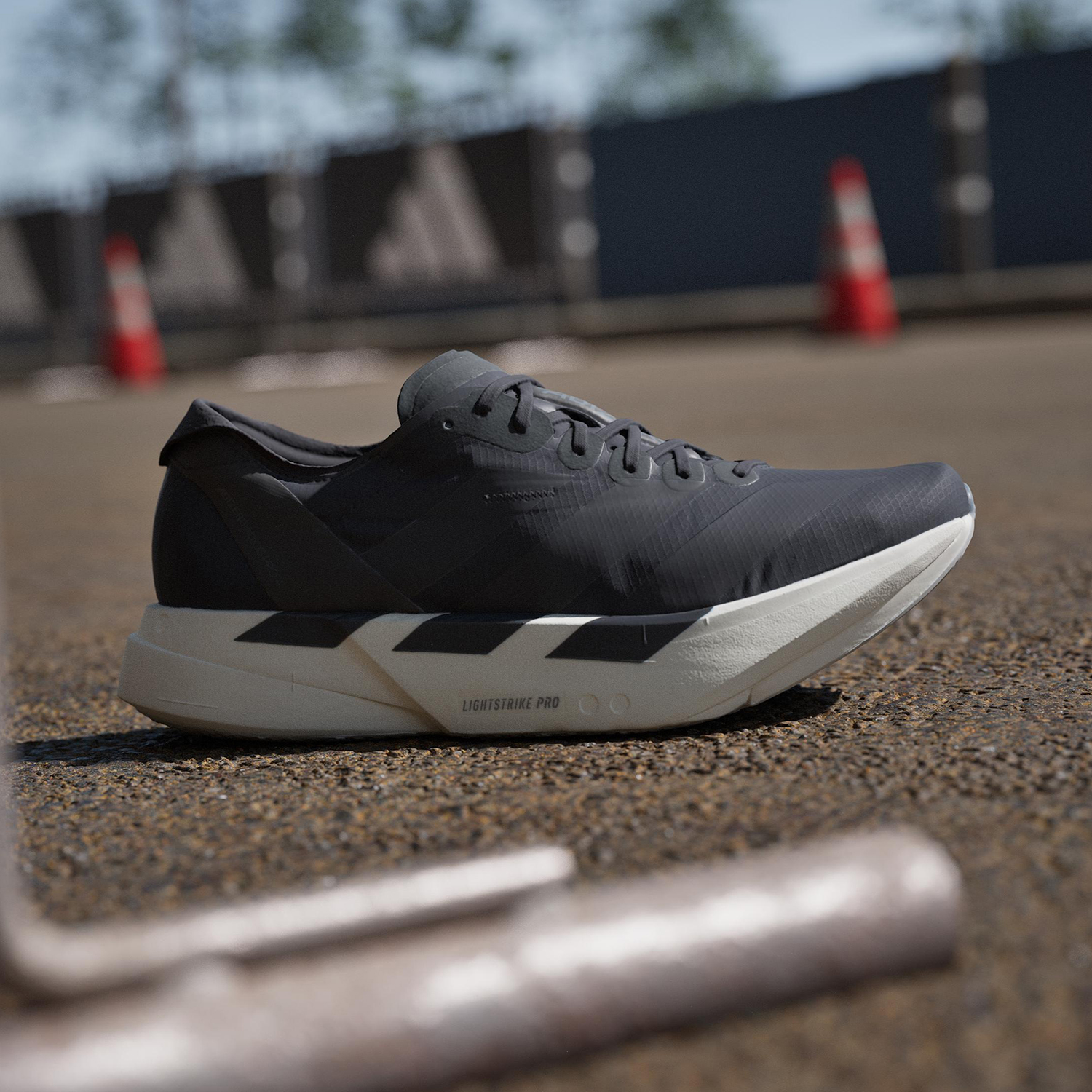 Adidas Originals Mens ADIOS PR - đánh giá và giá Men Shoes Running Adidas