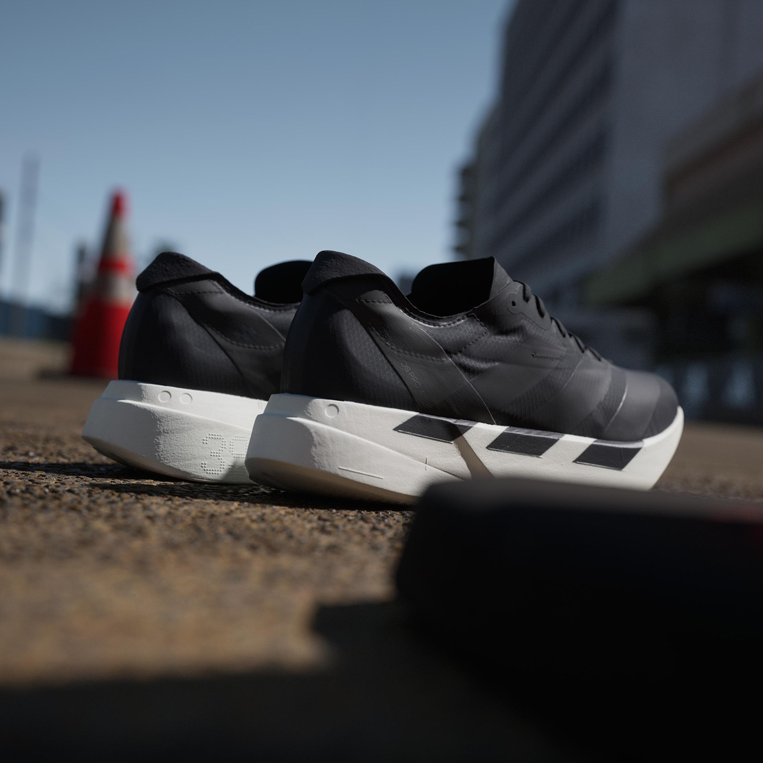 Adidas Originals Mens ADIOS PR - đánh giá và giá Men Shoes Running Adidas
