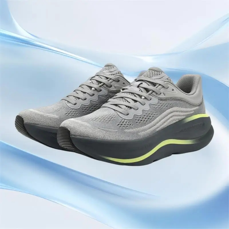 Daily Essential Comfort Runnin - đánh giá và giá Men Shoes Essentials