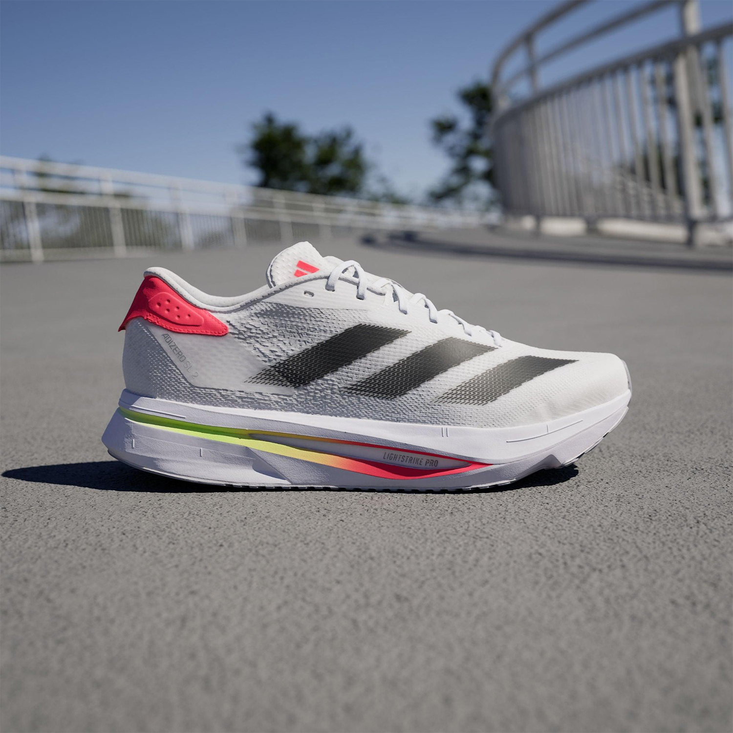 Adidas Authentic 25 Spring New - đánh giá và giá Men Shoes Running Adidas