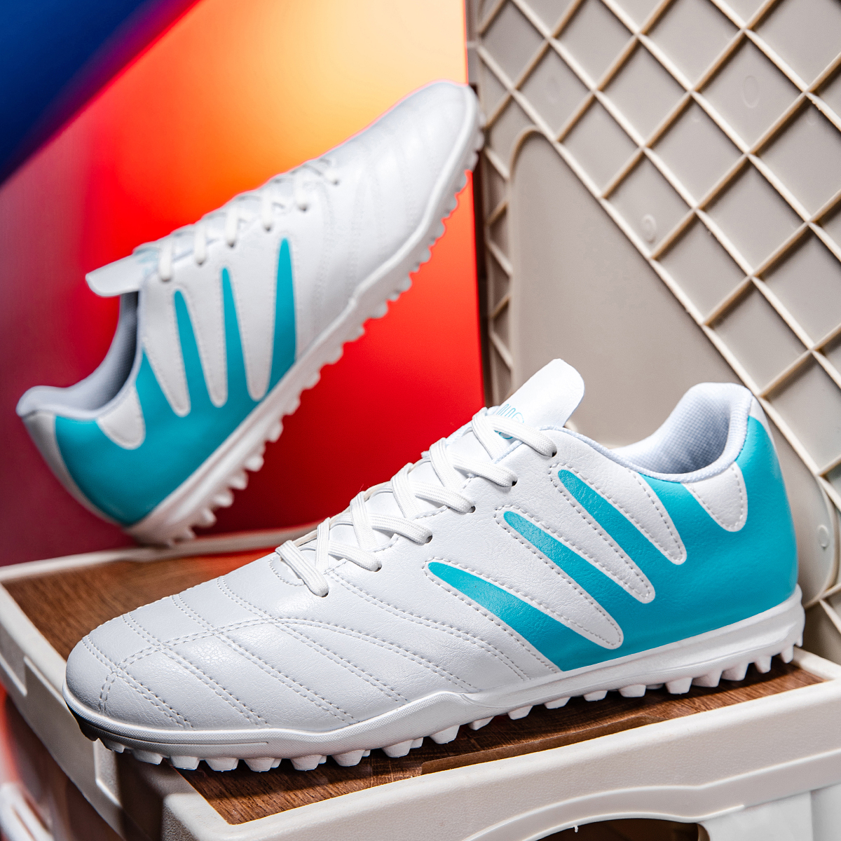 Sport Essential TF Turf footba - đánh giá và giá Men Shoes Essentials
