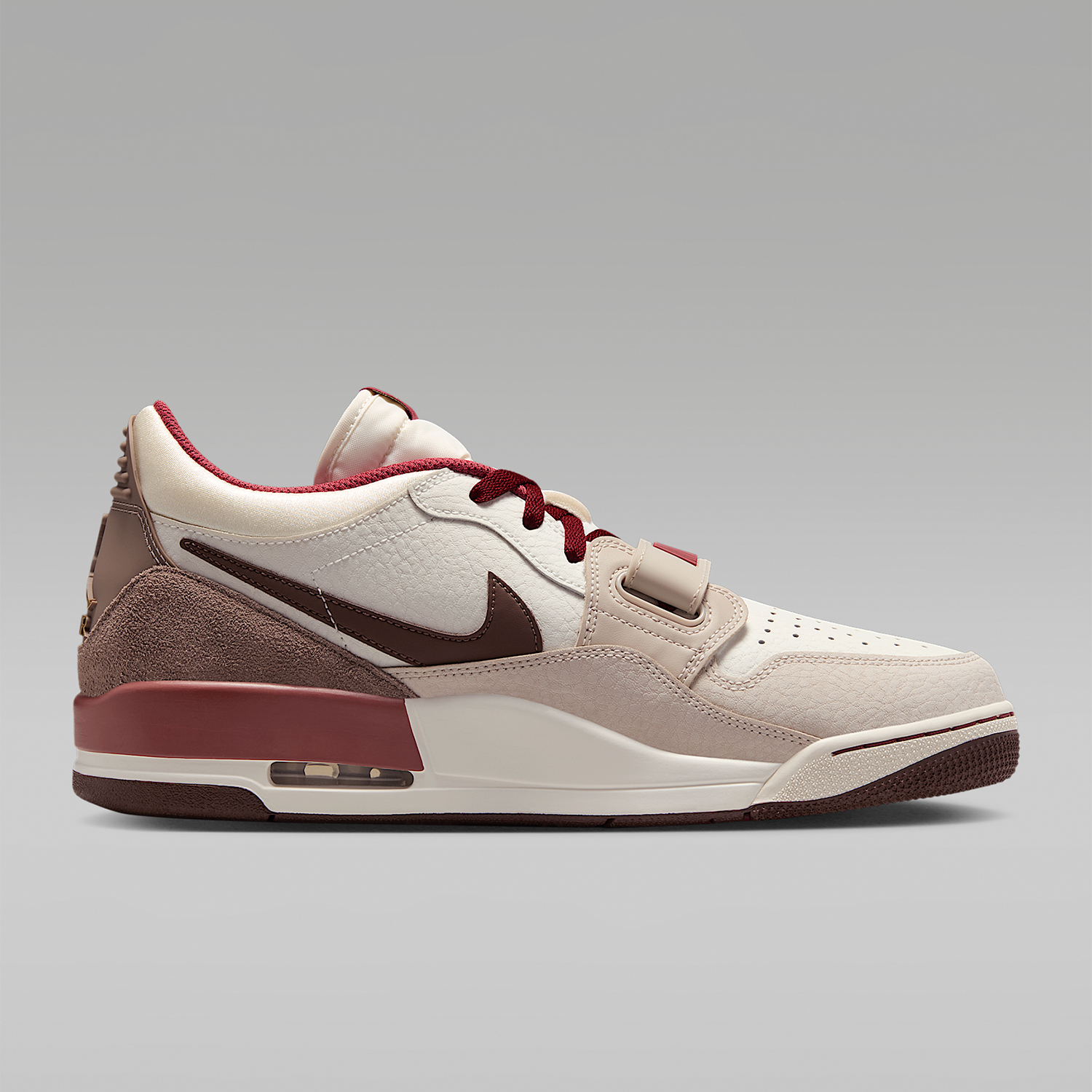 Nike Authentic JORDAN Men's Ai - đánh giá và giá Men'S Shoes Nike Jordan